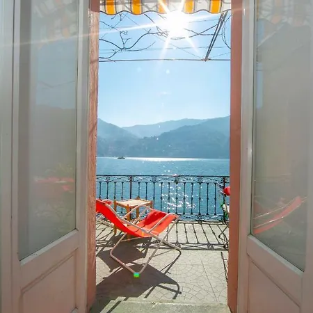 Appartamento La Casa Sul Molo Carate Urio